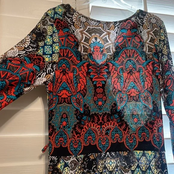 Patterned Tua Maxi Dress - Picture 6 of 8